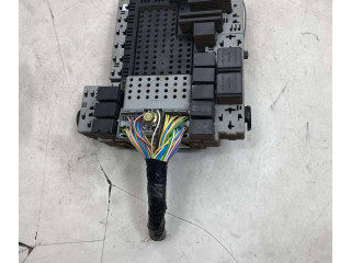 Блок предохранителей  8676284, 8645716   Volvo V70    