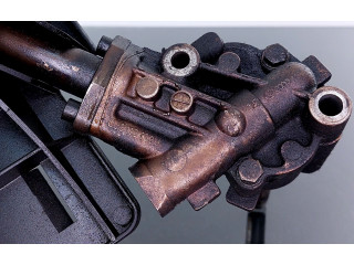 Масляный насос   026115153, 051103623  Volkswagen Golf III 