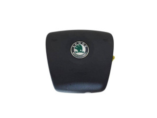 Подушка безопасности водителя 61774050B, 001QM045RHAQ Skoda Fabia Mk1 (6Y)