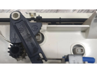 Блок управления климат-контролем E64138 Citroen Xsara Picasso