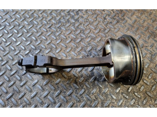  Поршень с шатуном    Cadillac Escalade  