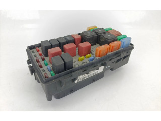 Блок предохранителей 51737884 Fiat Grande Punto