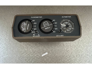 Přístrojová deska Nissan Patrol Y60 1994 2492003J01