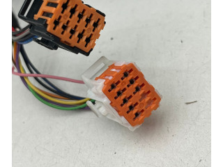 Зеркало электрическое        Peugeot 5008   -  года   