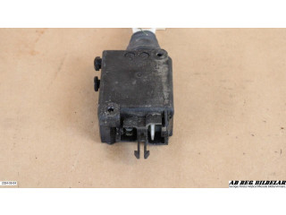 Zámek zadních dveří Citroen Xsara 2000