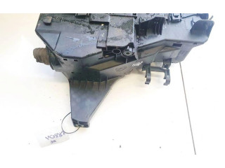 Блок предохранителей  9494210   Volvo XC90    