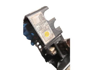 Блок предохранителей 9831821480, E2348991000   Peugeot Expert    