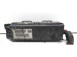 Блок предохранителей P56009753AH, AWH3180RR019   Jeep Cherokee    