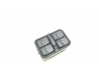 Включатель электрических окон