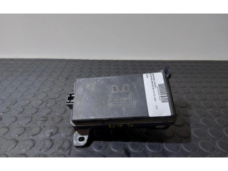 Блок предохранителей YQE102830 Rover 200 XV