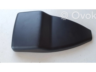 Зеркало заднего вида (в салоне)