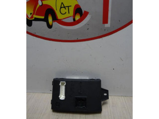 Блок предохранителей Dacia Logan I