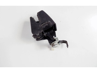 Замок багажника     Volkswagen Caddy 2011 - 2016 года