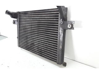 Интеркулер 52079499AC Jeep Grand Cherokee (WJ)