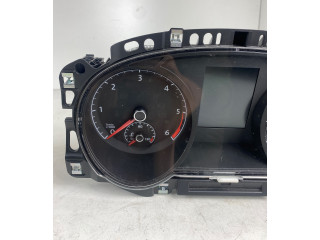 Панель приборов 5G1920741A   Volkswagen Golf VII       