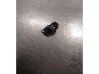 Генератор    Peugeot Partner      