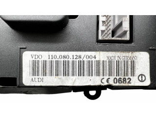 Панель приборов 110080128004   Audi A6 S6 C5 4B       