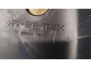 Другая деталь салона