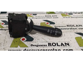 Ручка стеклоочистителей 681727472R Dacia Dokker