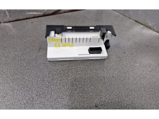 Дисплей    8200755144   Renault Clio III