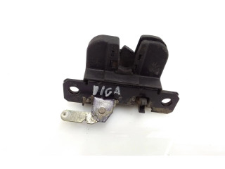 Zámek zadních dveří 2K0827506A Volkswagen Caddy 2005