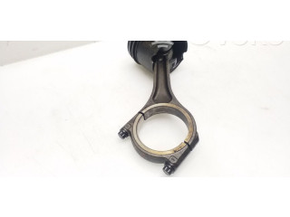 Píst H268X Citroen C6 pro naftový motor 2.7