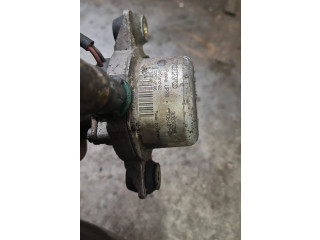 Вакуумный насос 30630398   Volvo XC90