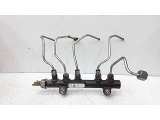 Топливная рампа 980477678000   Citroen C3  