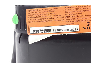 Подушка безопасности водителя P30721966 Volvo S60