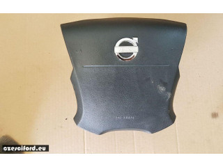 Подушка безопасности водителя    Volvo V70
