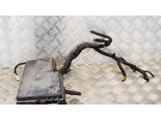 Блок предохранителей  AV6T14A067AD, F1FT14K733BJA   Ford Focus    