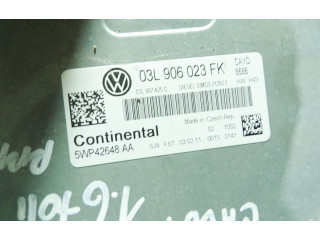 Řídící jednotka 03L906023FK, 03L907425C Volkswagen Caddy 2011