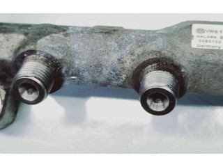 Топливная рампа 04L089B   Skoda Octavia Mk3 (5E)  