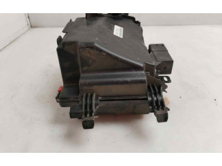 Блок предохранителей 9803299780   Opel Combo D    