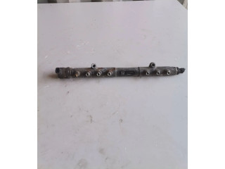 Топливная рампа 30757146, 001162L2 Volvo V70