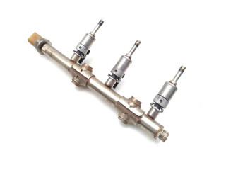 Комплект форсунок 04C133320F, 04C906054B Skoda Fabia Mk3 (NJ) CHZC