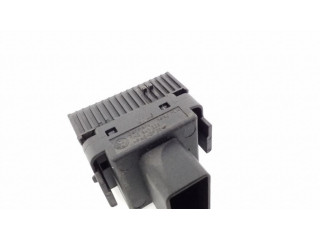 Включатель регулировки высоты фонарей