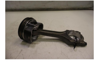 Поршень с шатуном 55273835 Alfa Romeo Stelvio