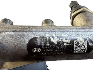 Топливная рампа 0445214103   KIA Sorento 2.5 