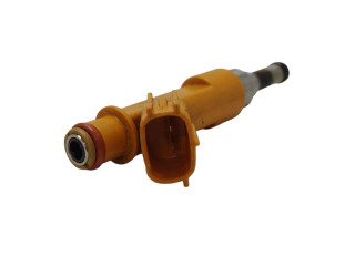 Форсунка 2325036020, 210042612 Lexus IS III XE30 2AR-FSE