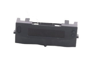 Дисплей    8200307273   Renault Clio III