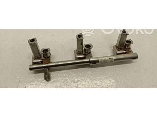 Vstřikovací lišta Jaguar F-Pace