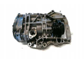 Масляный насос   04B145208G, 000000  Audi A1 