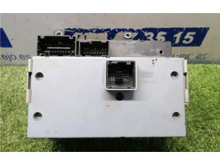 Блок предохранителей 51778008, 51778008 Fiat Linea