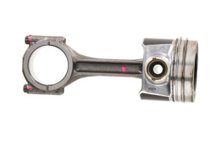 Шатун 04L105401A Volkswagen Transporter - Caravelle T6