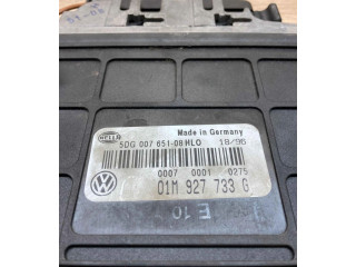 Блок управления коробкой передач 01M927733G, 5DG00765108   Volkswagen PASSAT B4