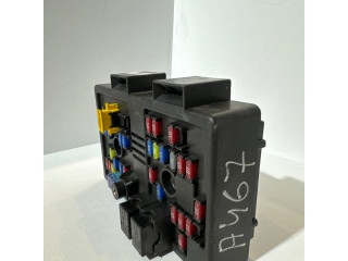 Блок предохранителей 96821082 Chevrolet Captiva