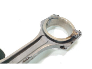 Поршень с шатуном DT224 Land Rover Defender