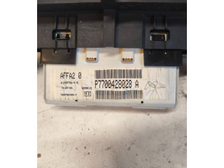 Дисплей    P7700428028A, 21648756EE   Renault Clio II