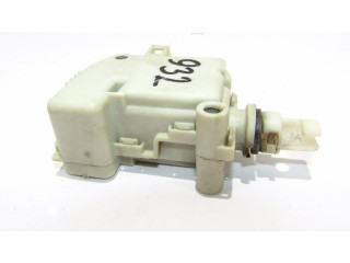 Vstřikovací lišta 4B0862153, 3B0959781 Audi A6 S6 C5 4B AKE